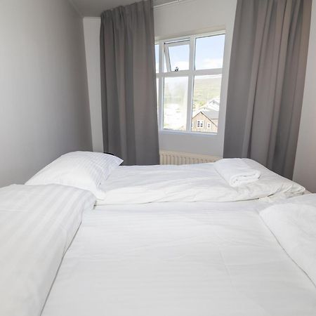 Steinaskjol Apartments アークレイリ エクステリア 写真