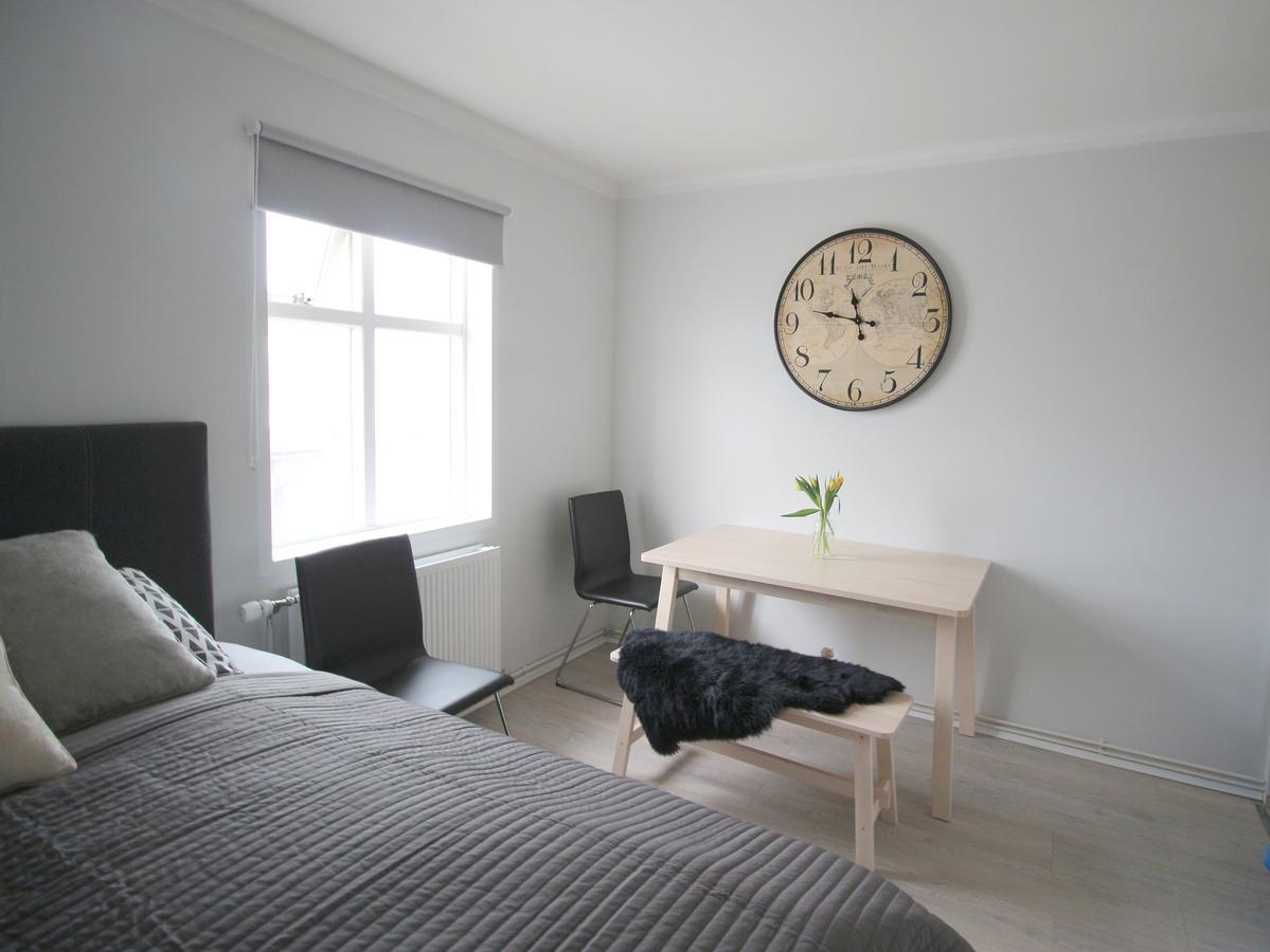 Steinaskjol Apartments アークレイリ エクステリア 写真