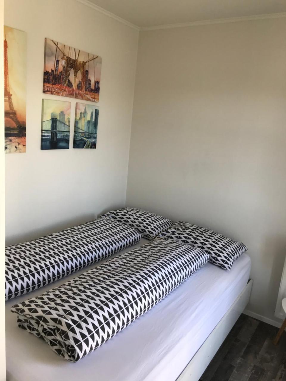 Steinaskjol Apartments アークレイリ エクステリア 写真
