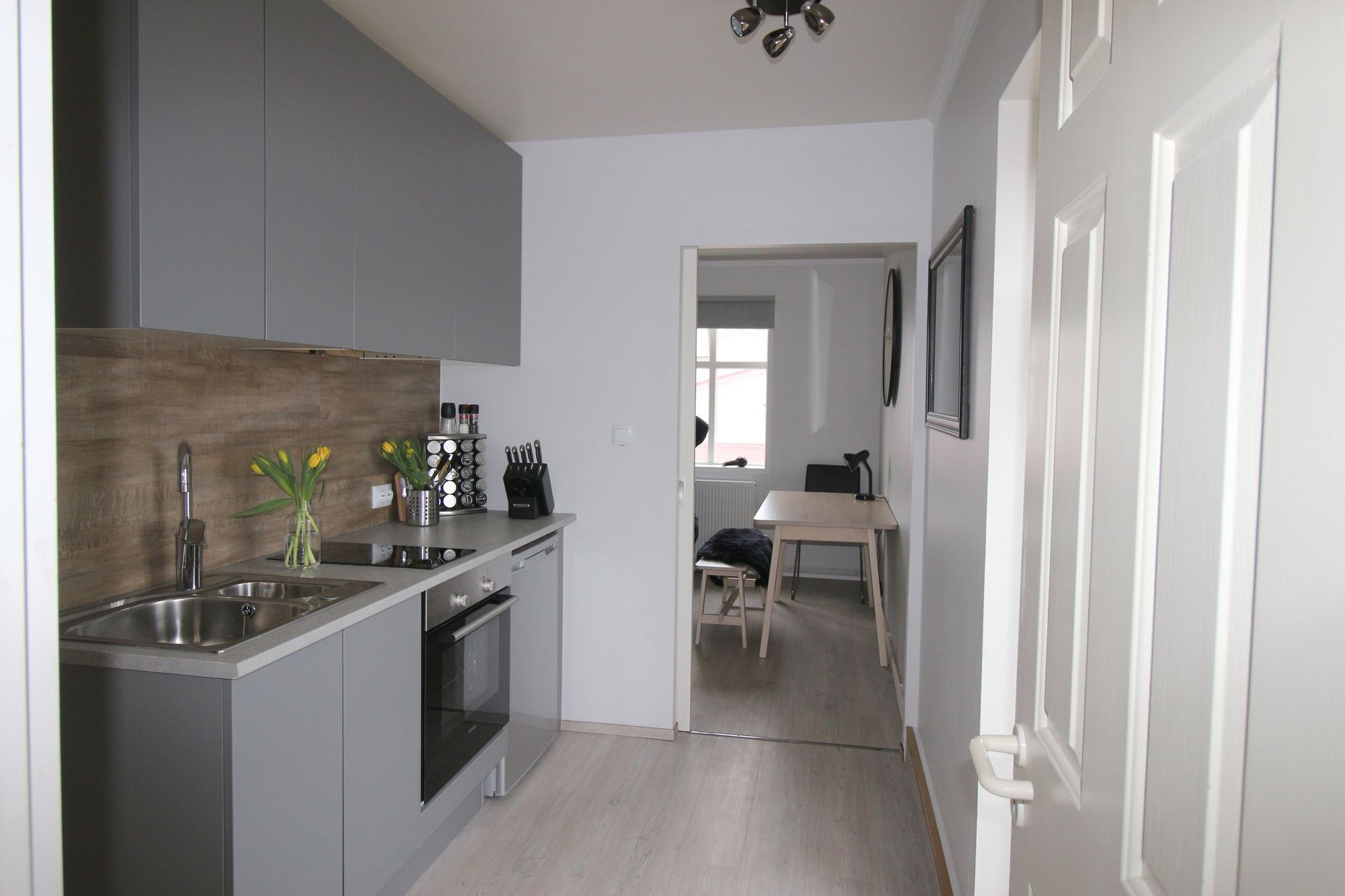 Steinaskjol Apartments アークレイリ エクステリア 写真